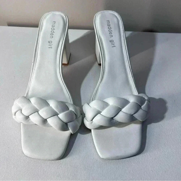 MADDEN GIRL WHITE GRACY BREIDED BLOCK HEEL SLIDE SANDAL SIZE 11 - Picture 1 of 10